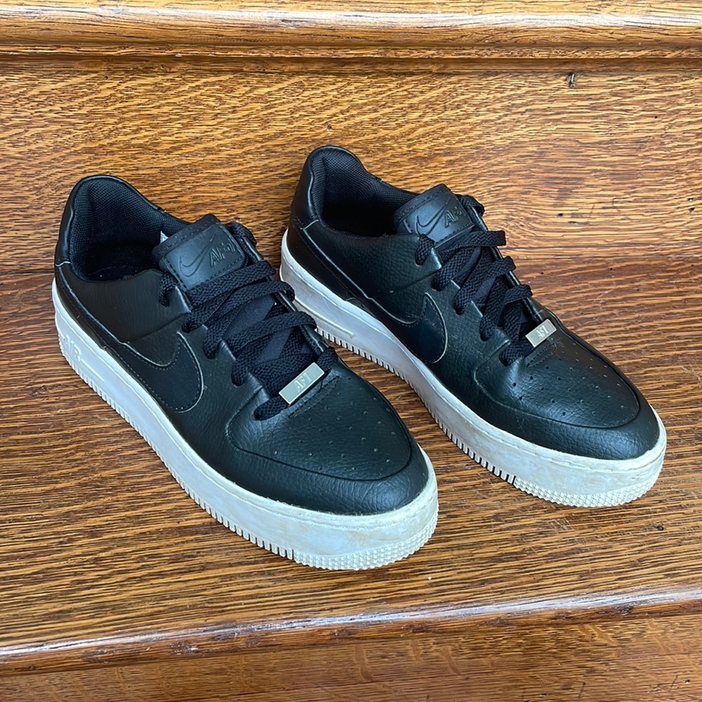 girls nike air force 1 black